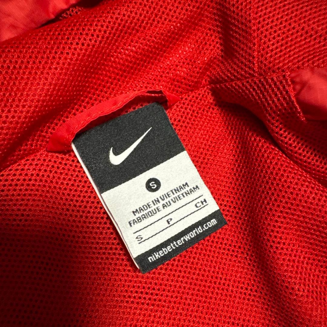 鹿島アントラーズ NIKE ウィンドランナー Sサイズ
