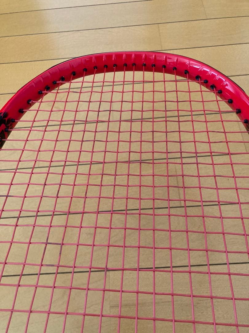 YONEX VCORE SV100 硬式テニスラケットグリップ2