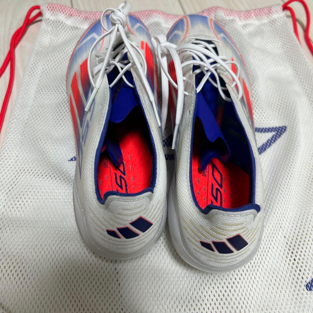 adidas adizero サッカーシューズ ホワイト/レッド/ブルー