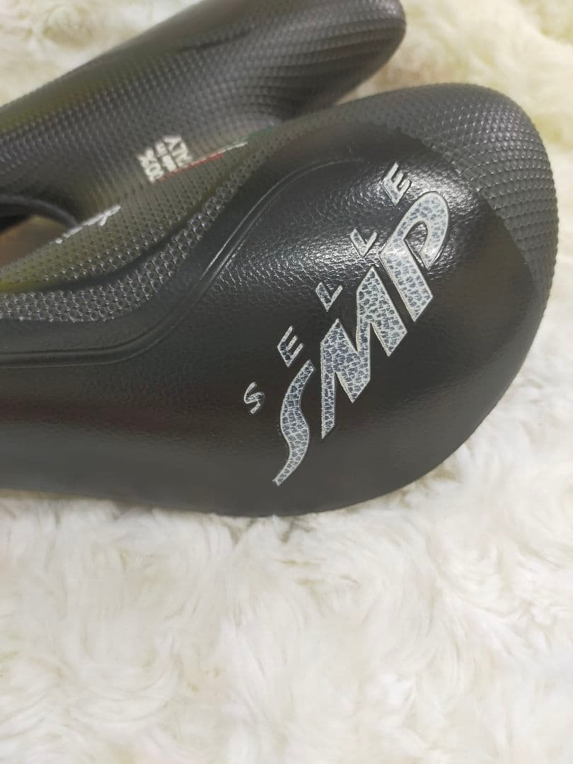 Selle SMP Hell サドル ブラック