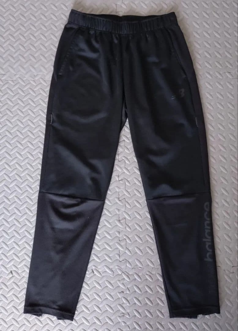 【美品】new balance サッカー ジャージセットアップ 黒