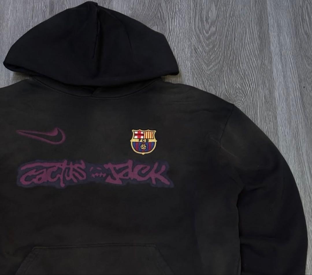[新品]Nike FCバルセロナ Travis Scott パーカー Lサイズ