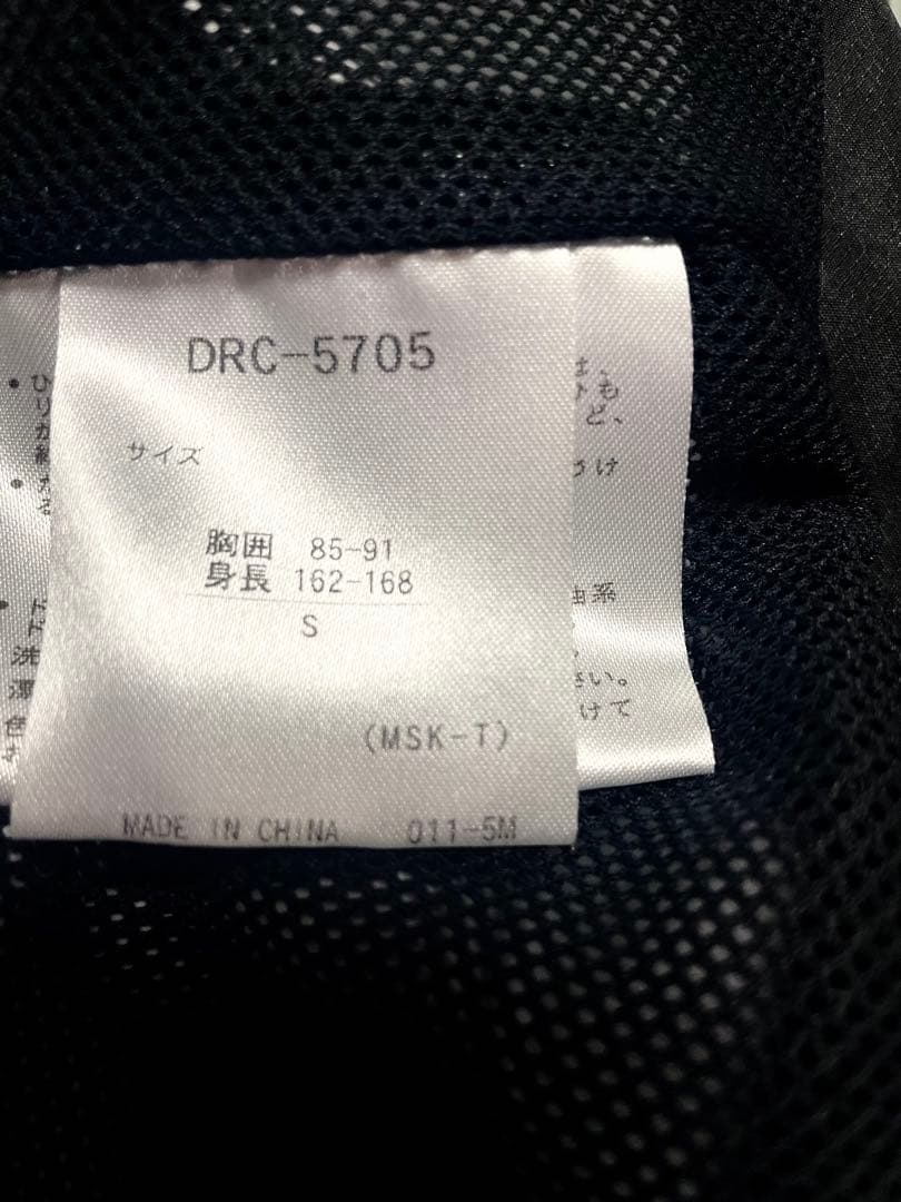 DESCENTE ブラックジャケット RACING DESCENTE