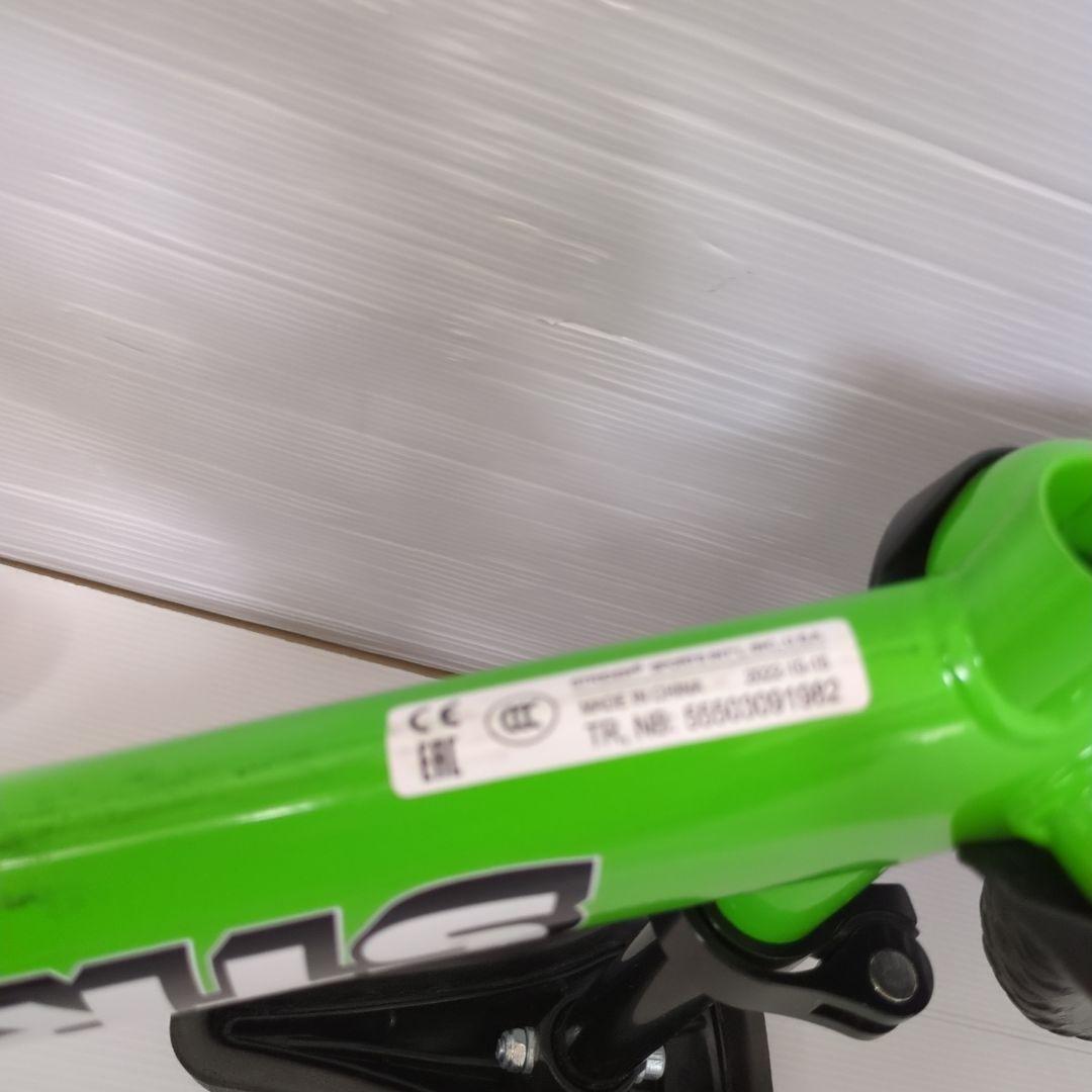 【美品】STRIDER バランスバイク 緑 12インチ