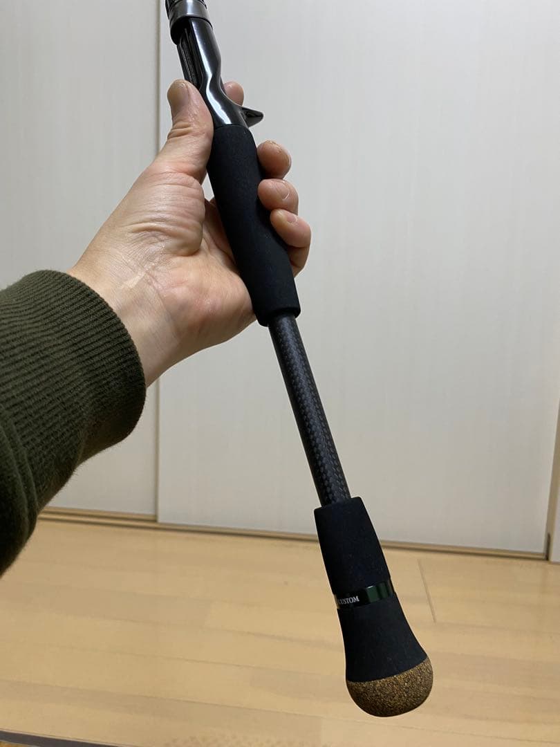 デプスHUGE CUSTOM GENOMA HG2-70R