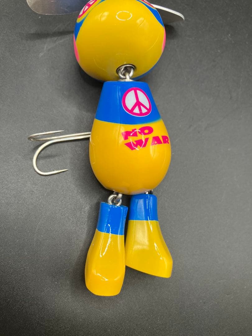 iw03 フロッグプロダクツ　ウッドベアドール　peace no war