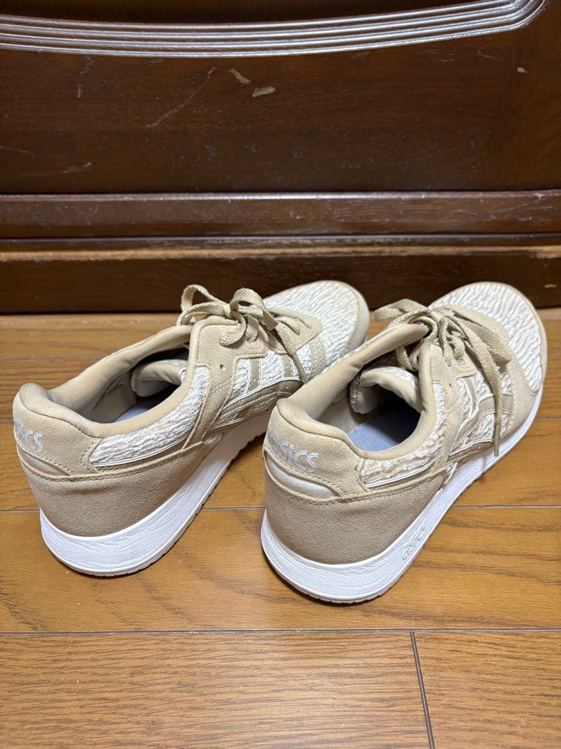 【新品未使用】 アシックス ランニングシューズ　LYTE CLASSIC