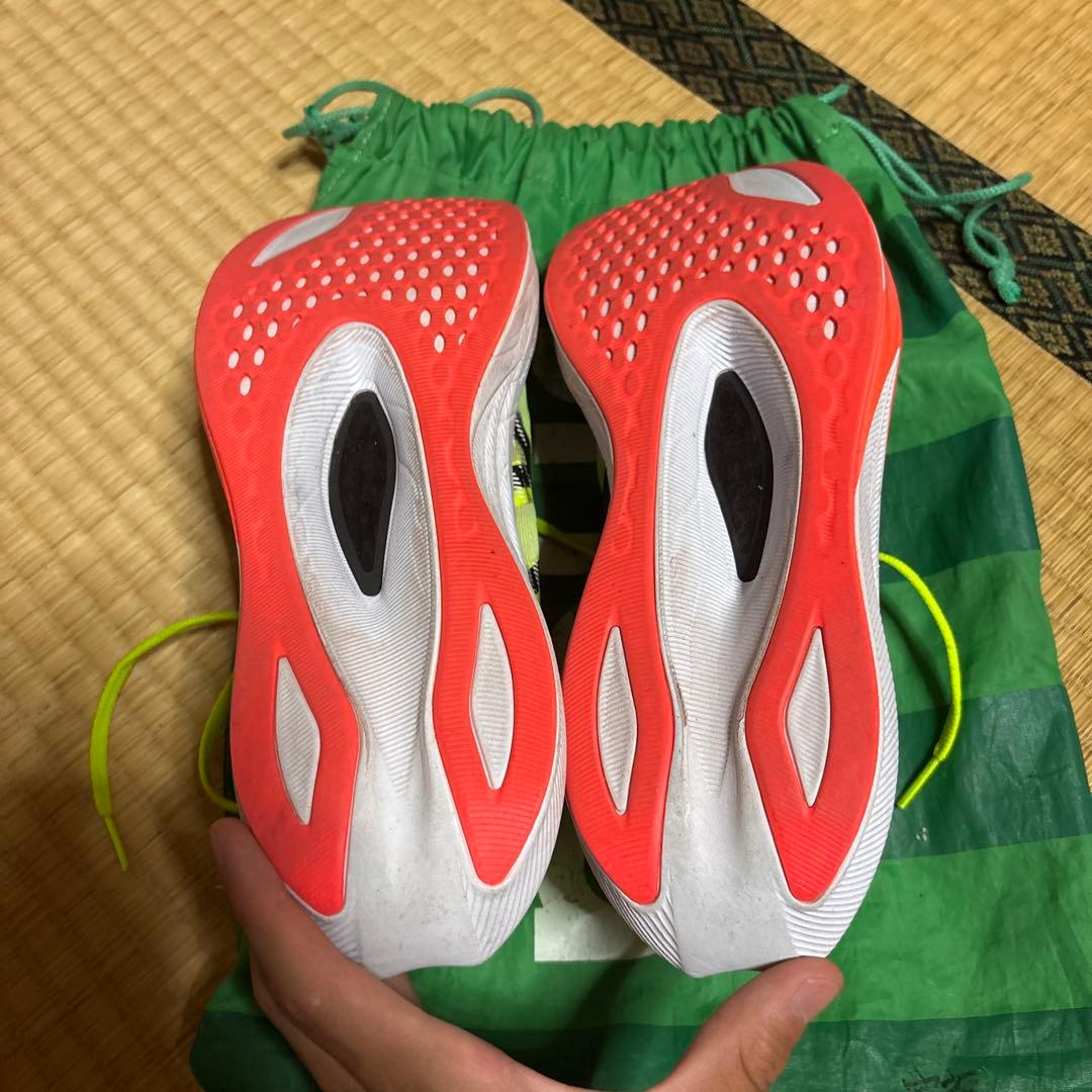 asics マジックスピード4 27cm