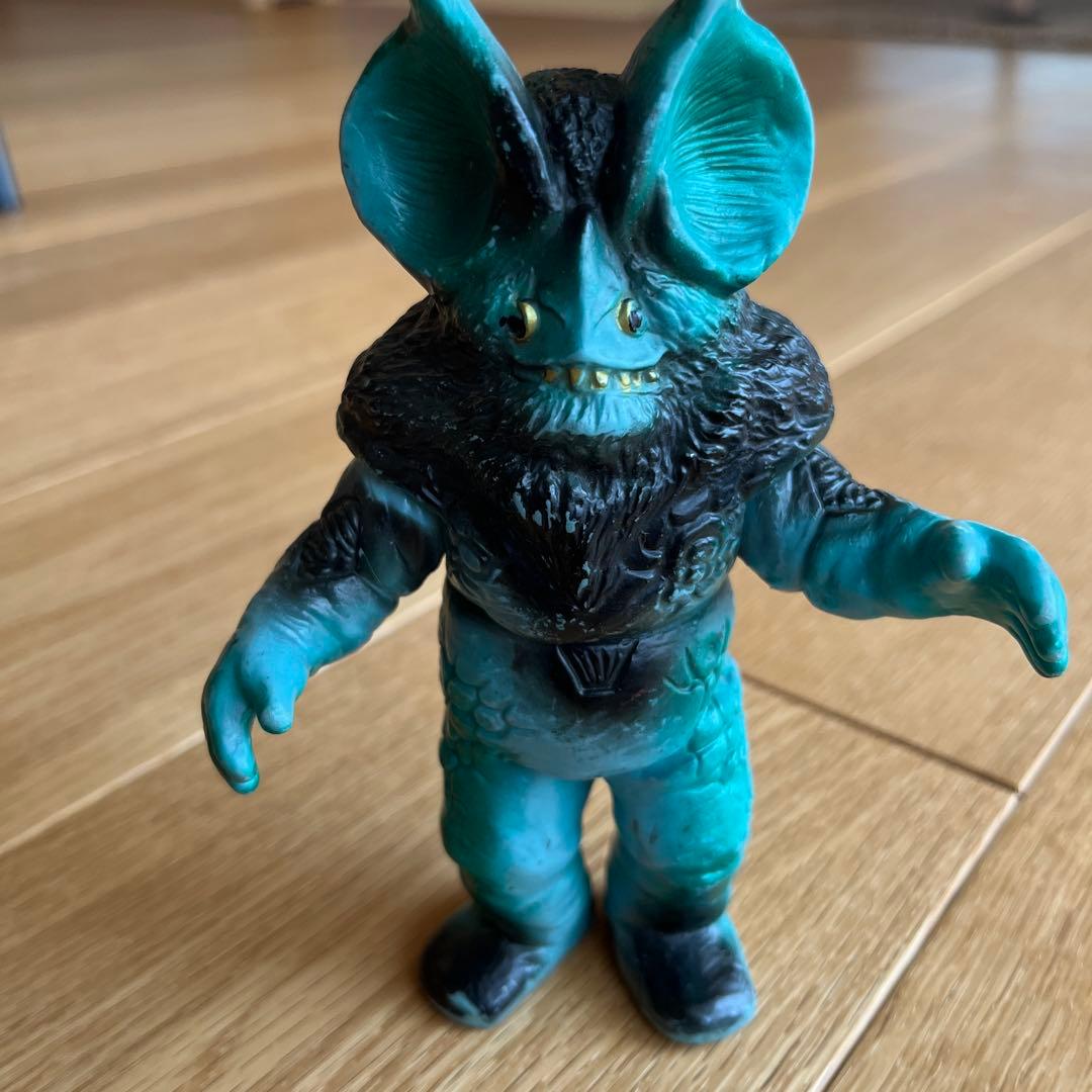 イカルス星人　ソフビ　ポピー　キングザウルスシリーズ