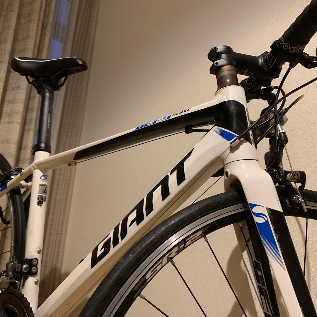 期間限定値下げ 送料別GIANT DEFY4 ロードバイク 2016年 8速