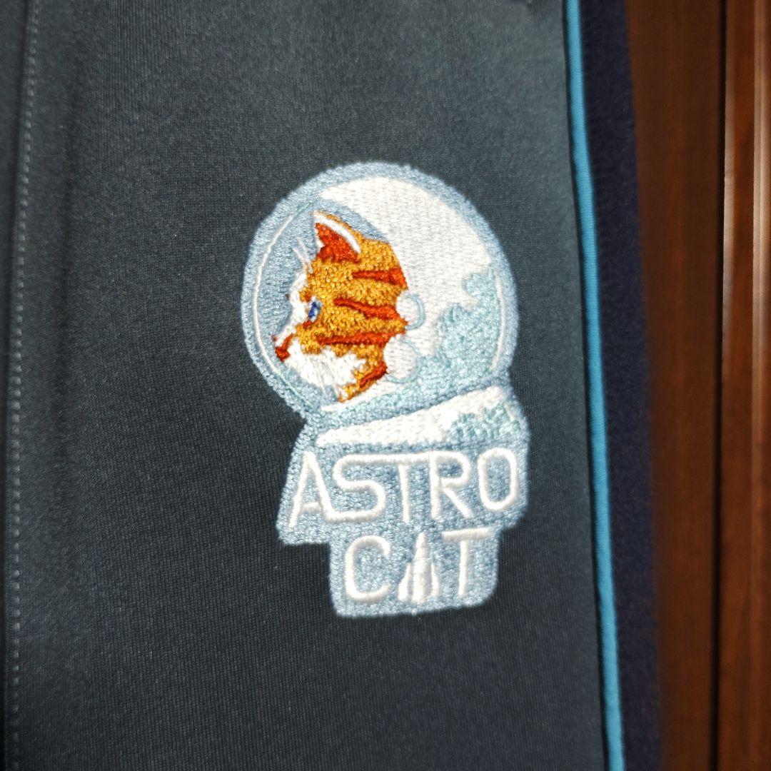 【値下げ不可・美品】graniph CAT 猫 刺繍 トラックパンツ M グレー