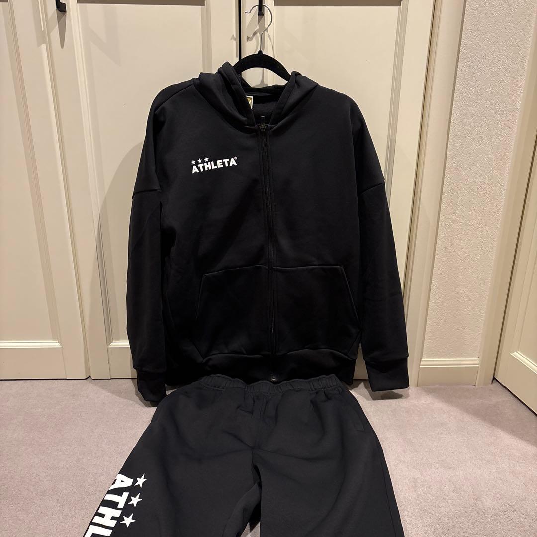 上下セット　アスレタ　ATHLETA セットアップ　スウェット2025年1月購入