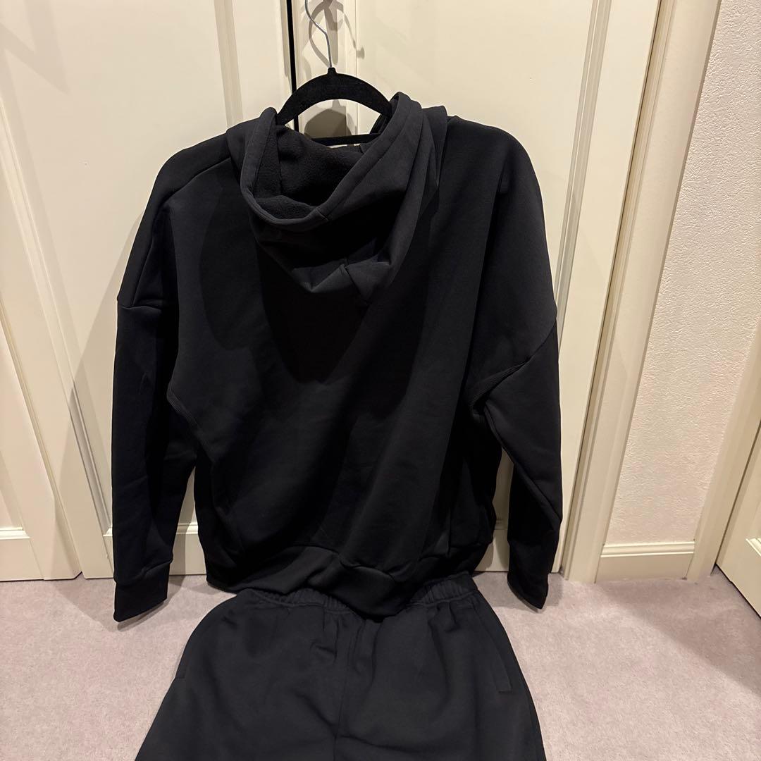 上下セット　アスレタ　ATHLETA セットアップ　スウェット2025年1月購入