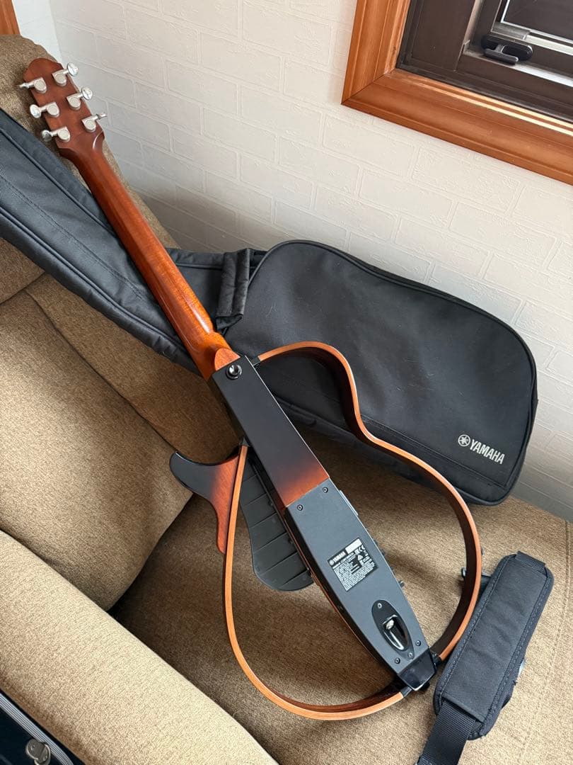 Yamaha SLG200s ギターケース付き サイレントギター