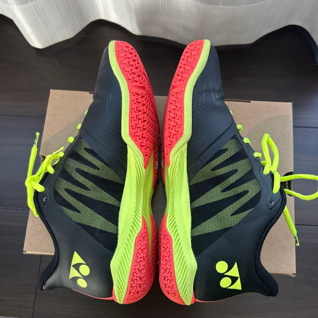 YONEX パワークッション　コンフォートZ 24.5バドミントンシューズ