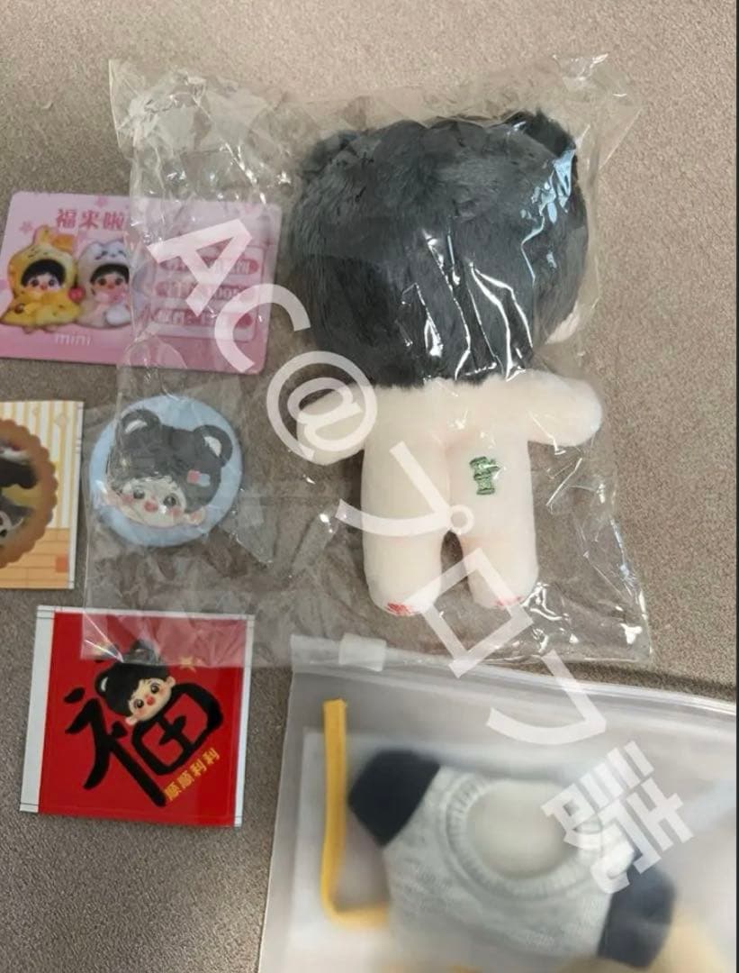 肖战 10cmぬいぐるみ　正規品　衣装付き　シャオジャン　即発送