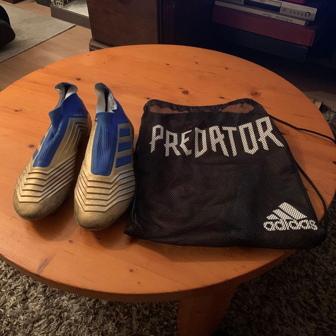adidasプレデター19.1 FG.AG シューレス27.5センチ