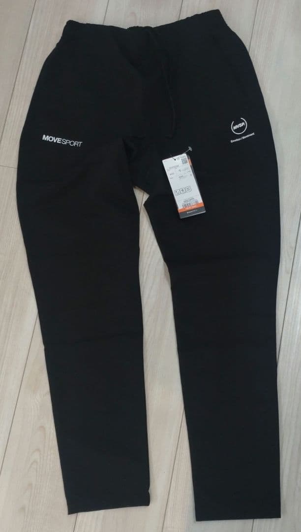 DESCENTE ST4FPZ23M ブラック M テーパードパンツ　メンズ