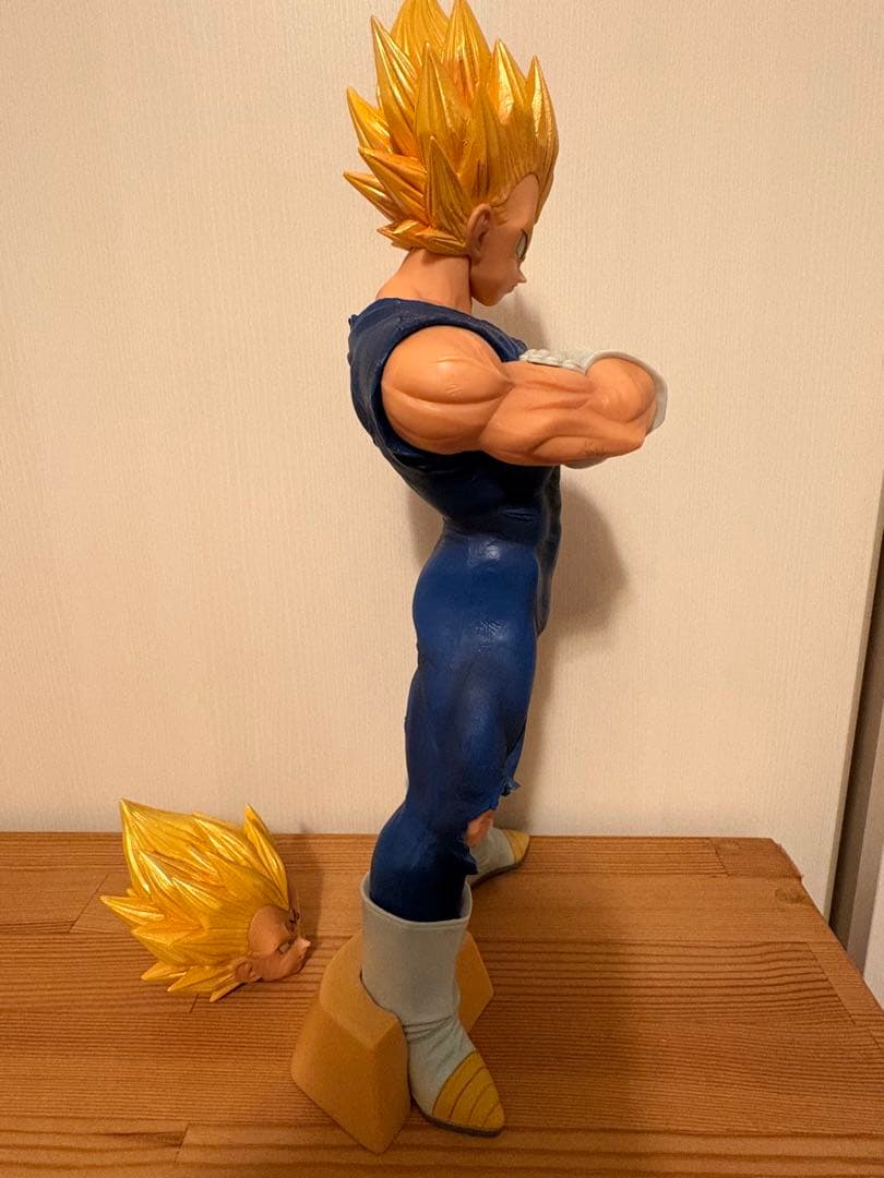 グランディスタ　ベジータ　フィギュア