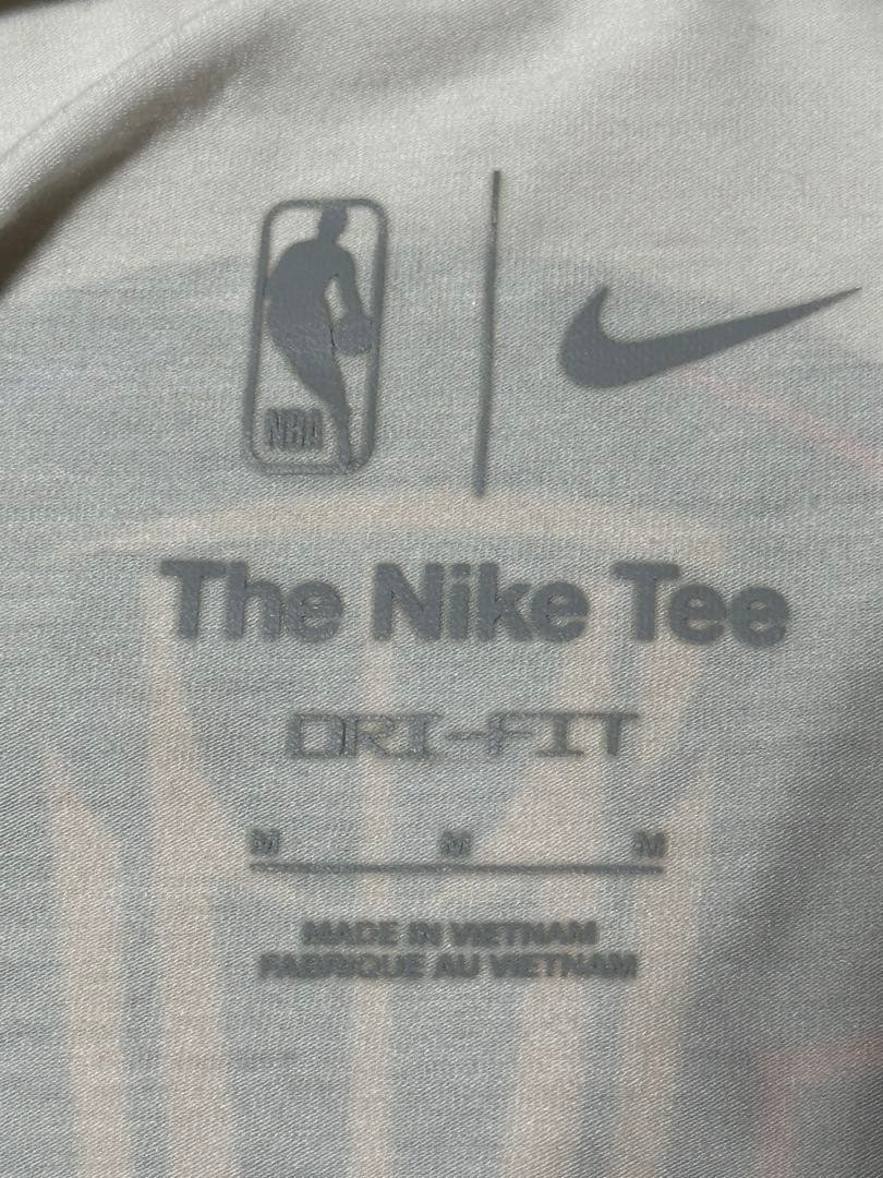 ジョーダンレイカーズTournament選手支給品プラクティスTシャツMサイズ