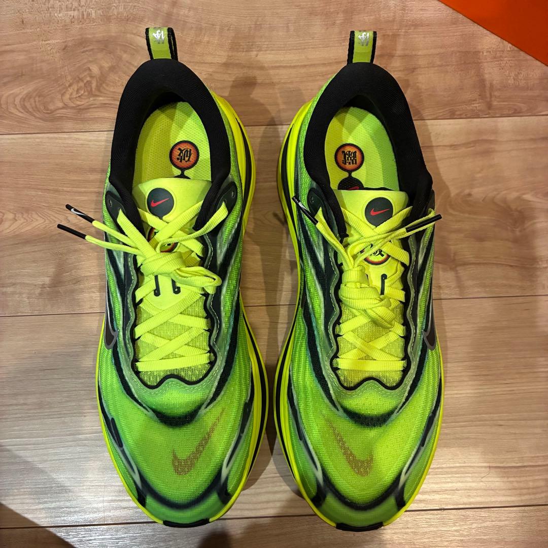 27.5 NIKE VOMERO PLUS SE ナイキ ボメロ プラス