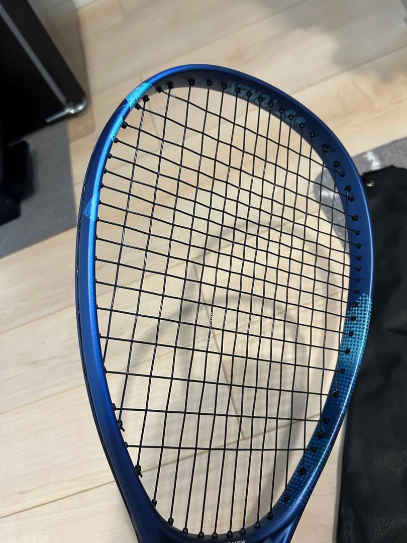 YONEX VOLTRAGE 5Sラケットとケース