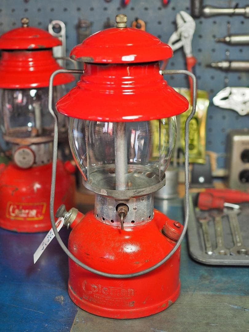 1960年2月 コールマン 200A ランタン（イエローボーダー） u21a
