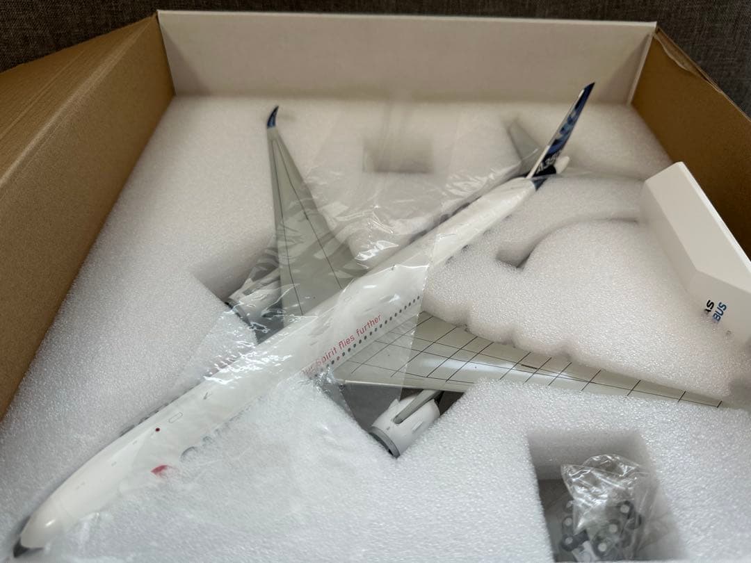 航空機・ヘリコプター JC WINGS 1/200 A350-1000 QANTAS