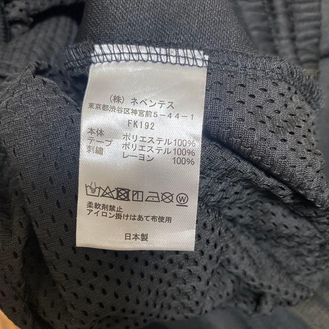 needles トラックパンツ