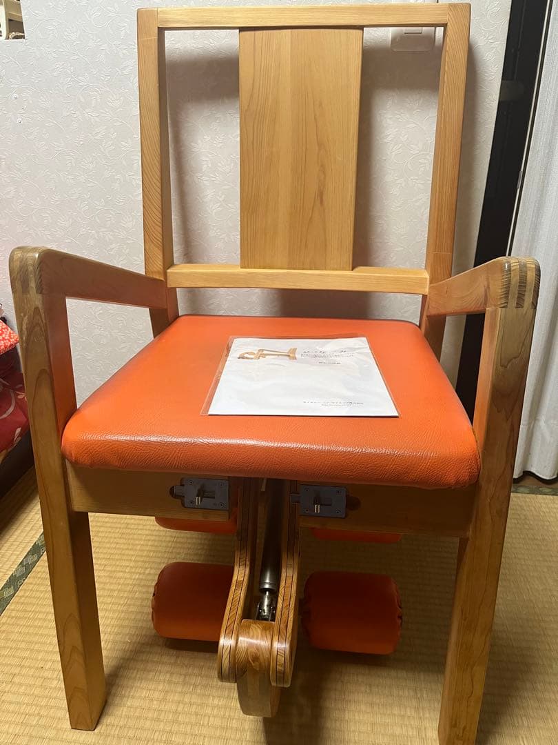 ご高齢者に。自宅で筋トレ　脚の衰え予防