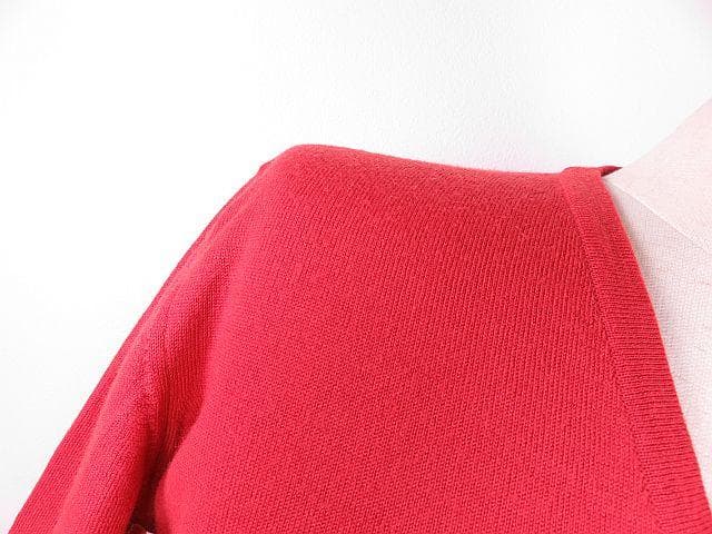 【値下げ】ジェイリンドバーグ　　長袖ニットセーター　ロゴ刺繍入り　朱色　L