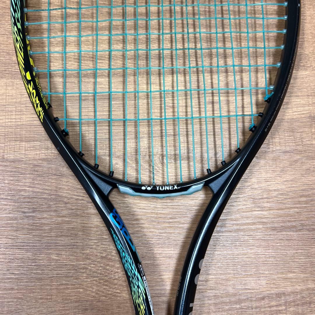 美品 YONEX ジオブレイク50S LIMITED UXL0