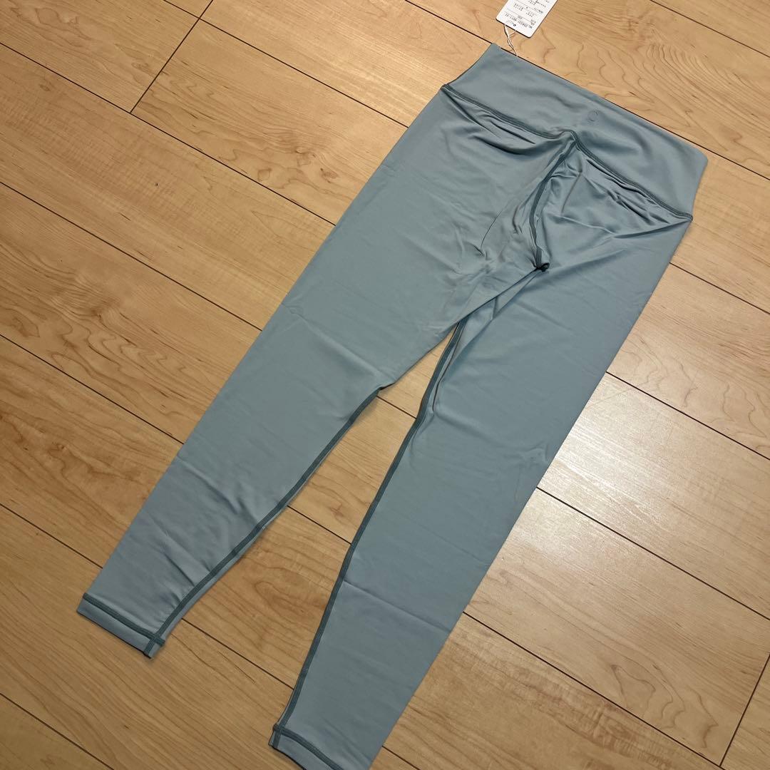 新品Chacott スキンレギンス　ヨガレギンス サイズM¥11000