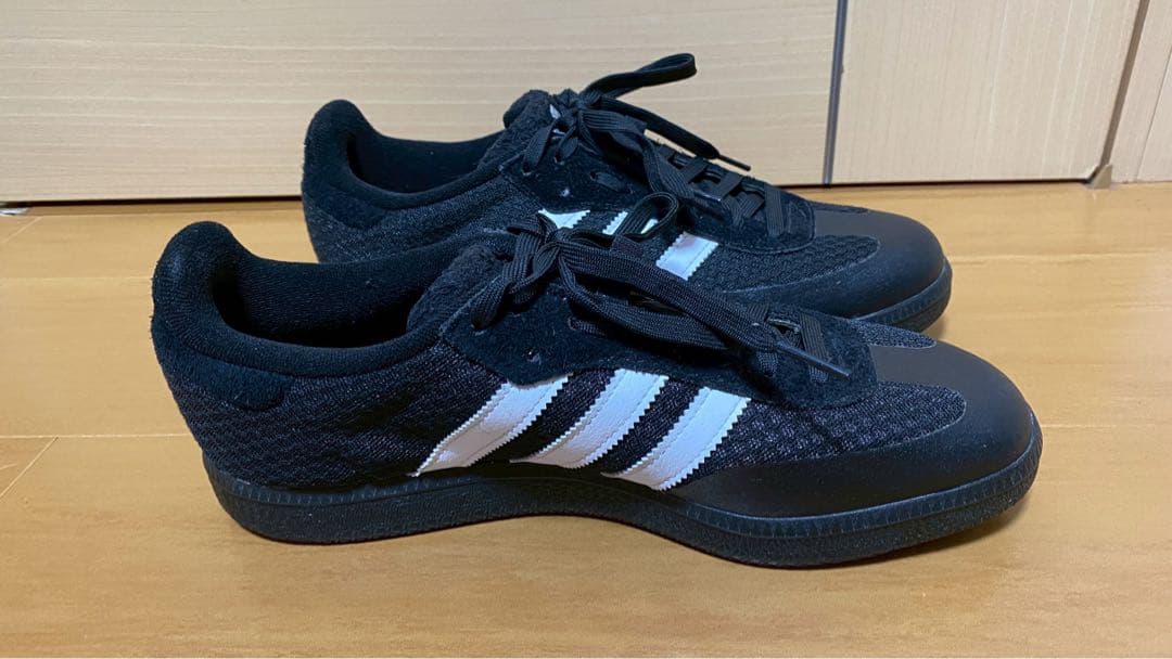 adidas VELOSAMBA COLD. RDY SPDシューズ 24.5