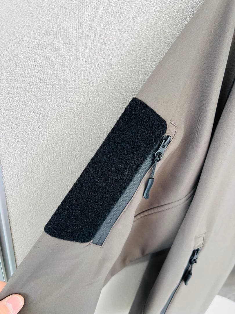 KAC 公式パーカー　アパレル　トレーナー　ナイツ　トレポン　実物　PTW 服