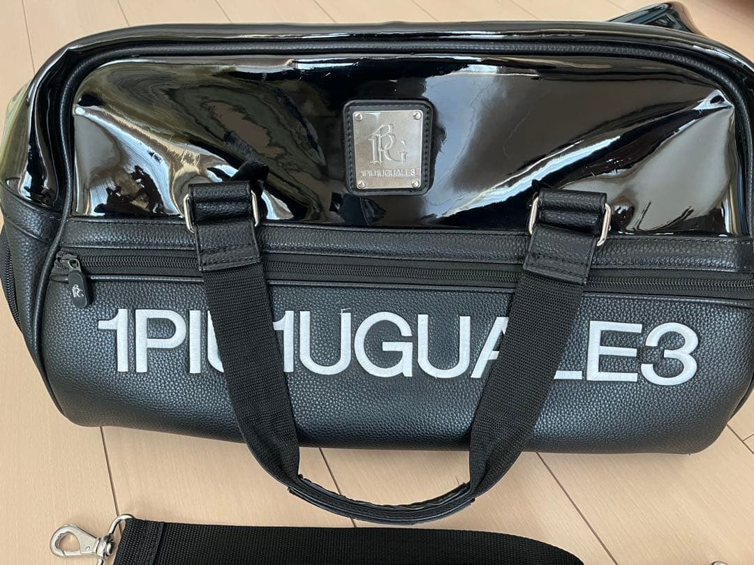 1PIUGUALE3 ゴルフ ボストンバッグ