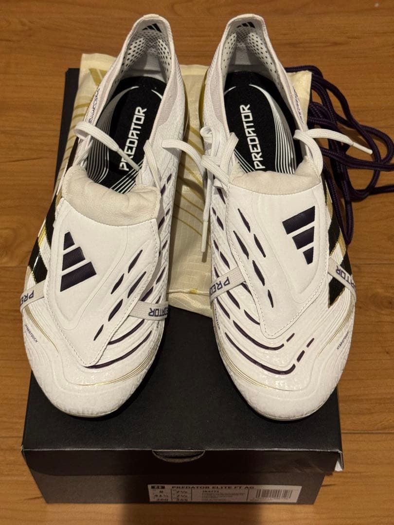 adidas PredatoエリートAG サッカーシューズ ホワイト/ブラック