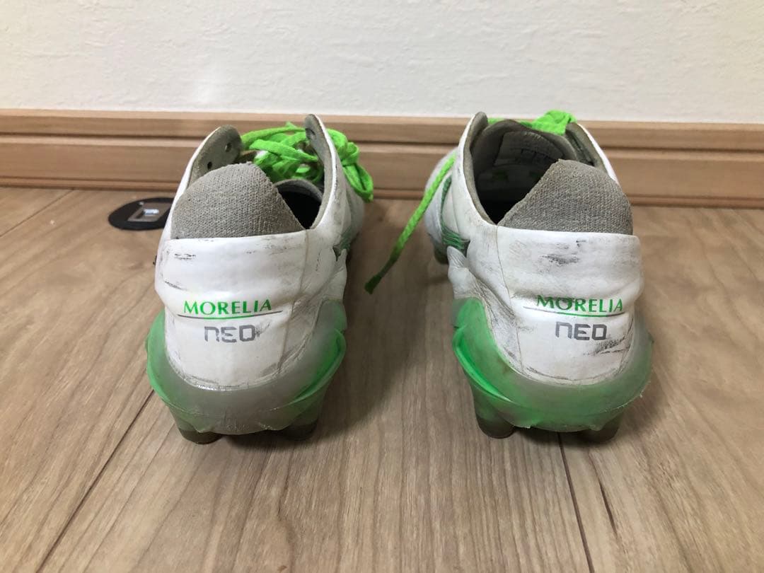 モレリア NEO 4 JAPAN サッカースパイク MORELIA NEO