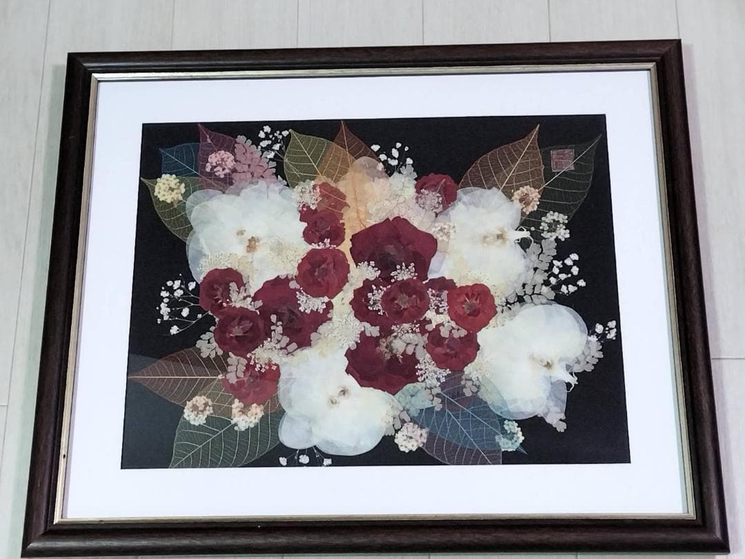 押し花アート 額縁込み (54cm×44cm) 赤華