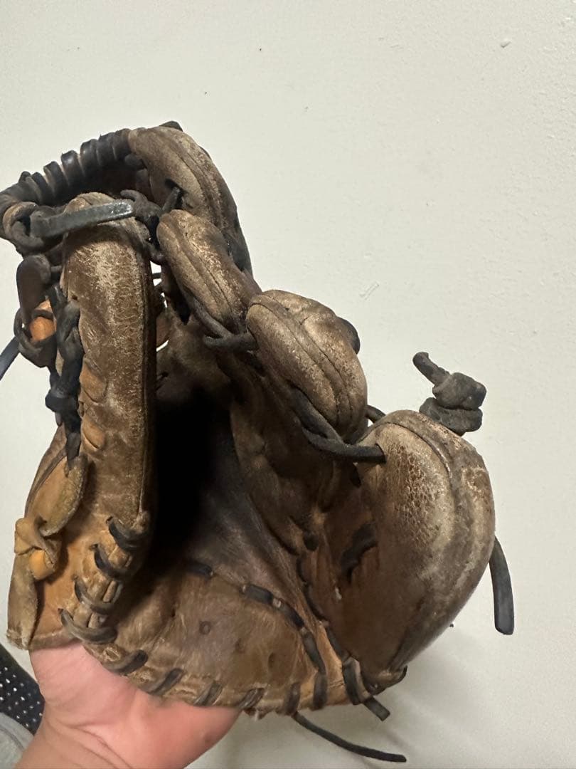 ドナイヤ硬式野球グローブ ブラウン