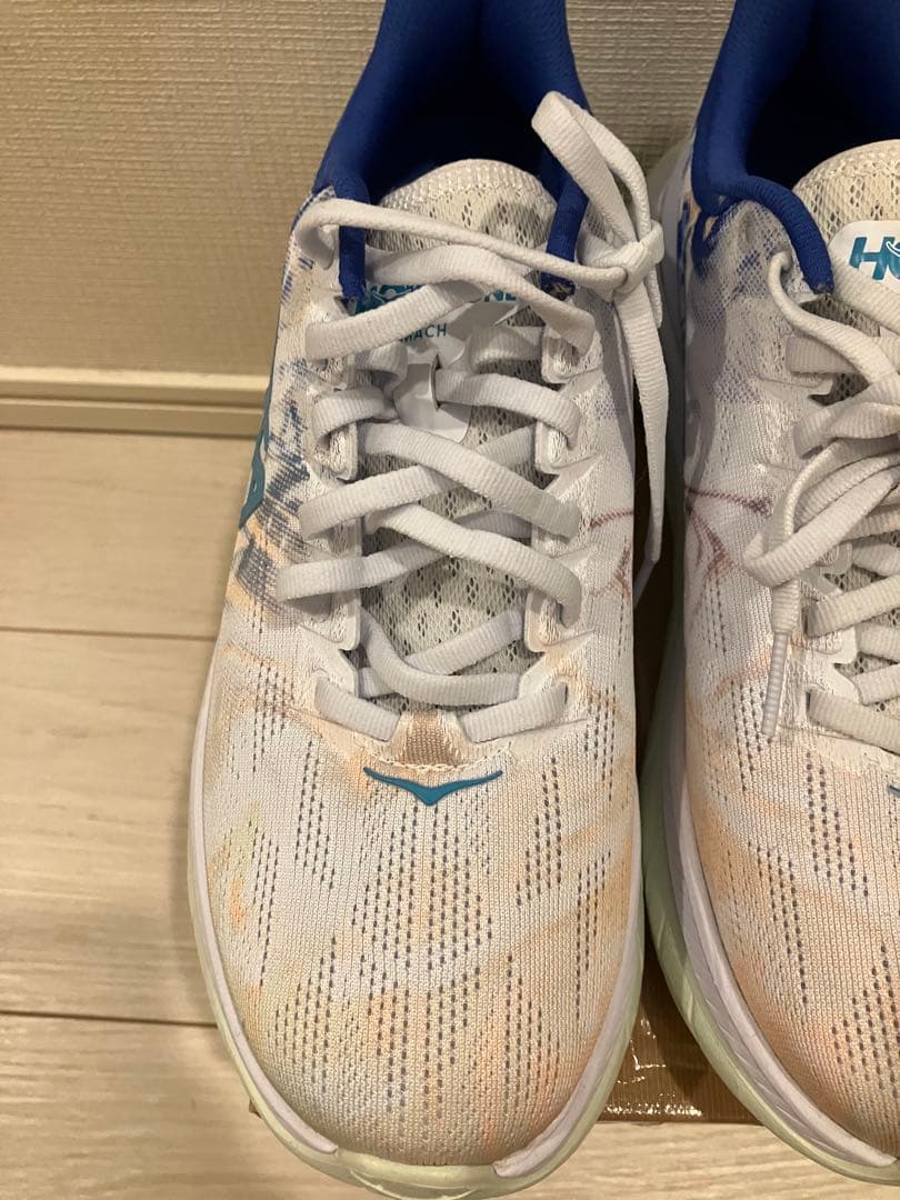 未使用 ホカ オネオネ HOKAランニングシューズ マッハMACH 4 25cm