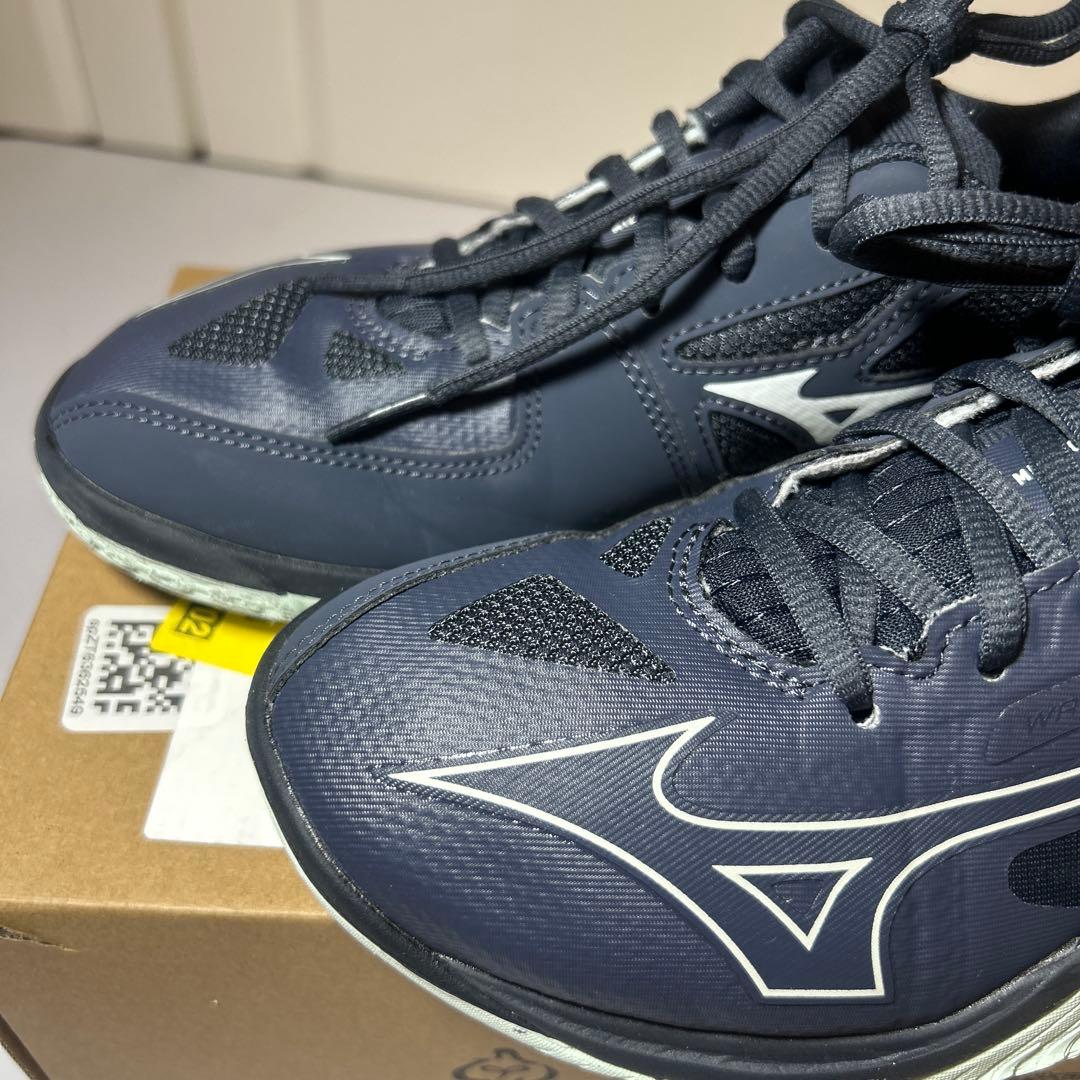 Mizuno バドミントンシューズ 黒　ウェーブクロー　ミズノ　EL2 wide