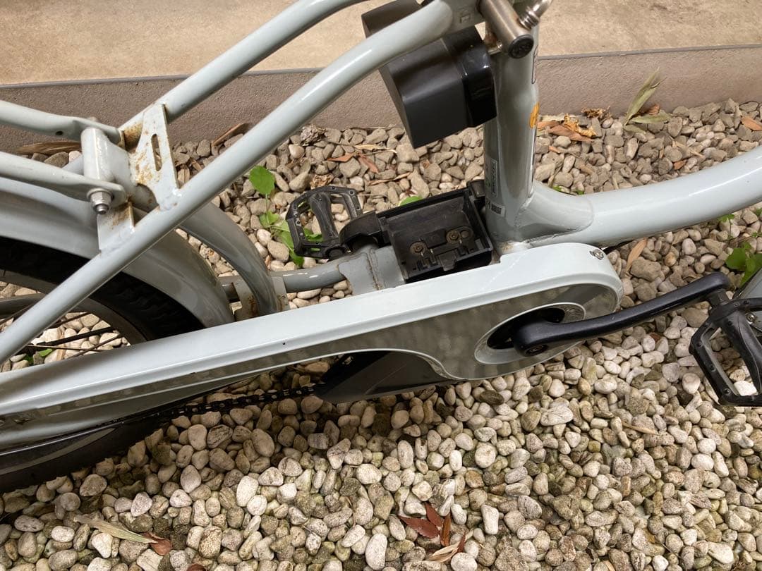 [直取引希望]bikke　電動アシスト自転車 バッテリー　充電器 鍵2個ブルー