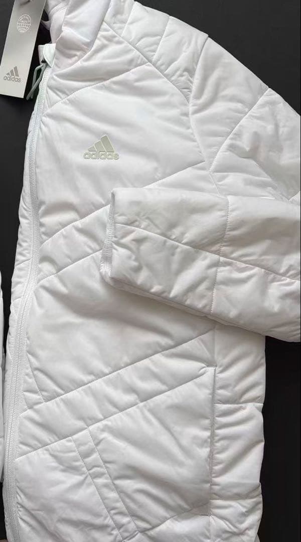 L白　早い者勝ち‼️ 新品　即日発送アディダスゴルフ女性中綿セットアップ