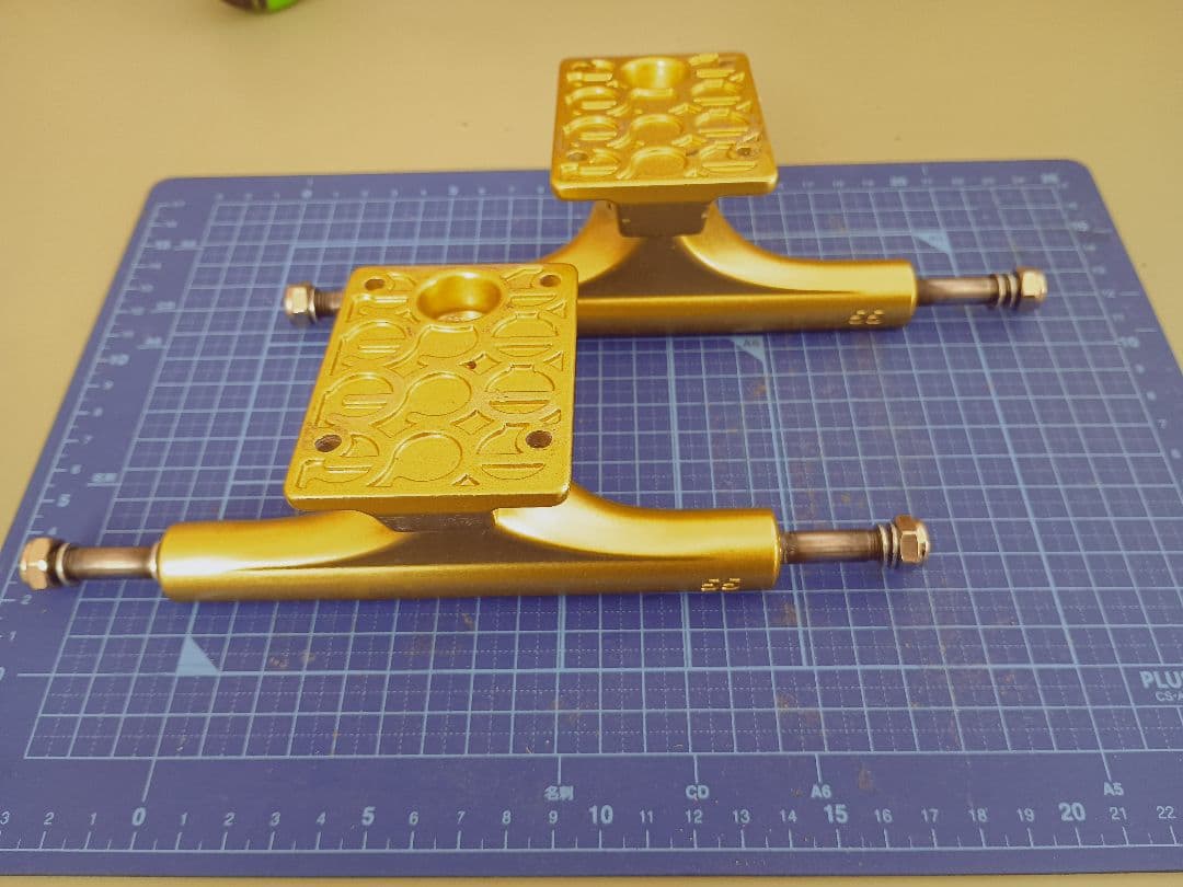 エーストラック55 ゴールド　AF1 ace truck gold
