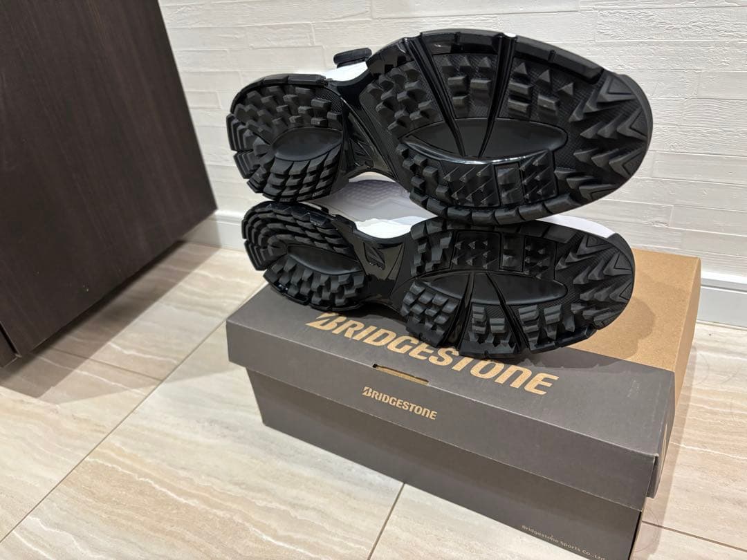 BRIDGESTONE ゴルフシューズ　ゼロ・スパイク バイター ツアー