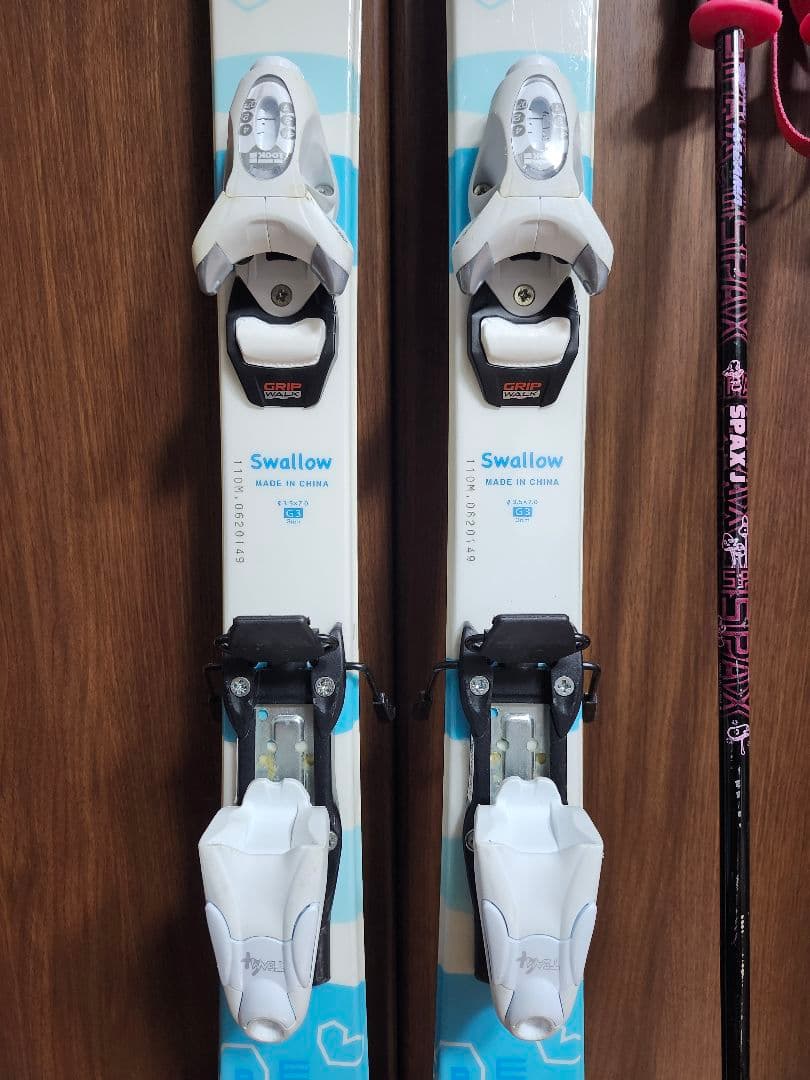 子供用 スキー板110cm　金具　ブーツ　ストック　4点セット