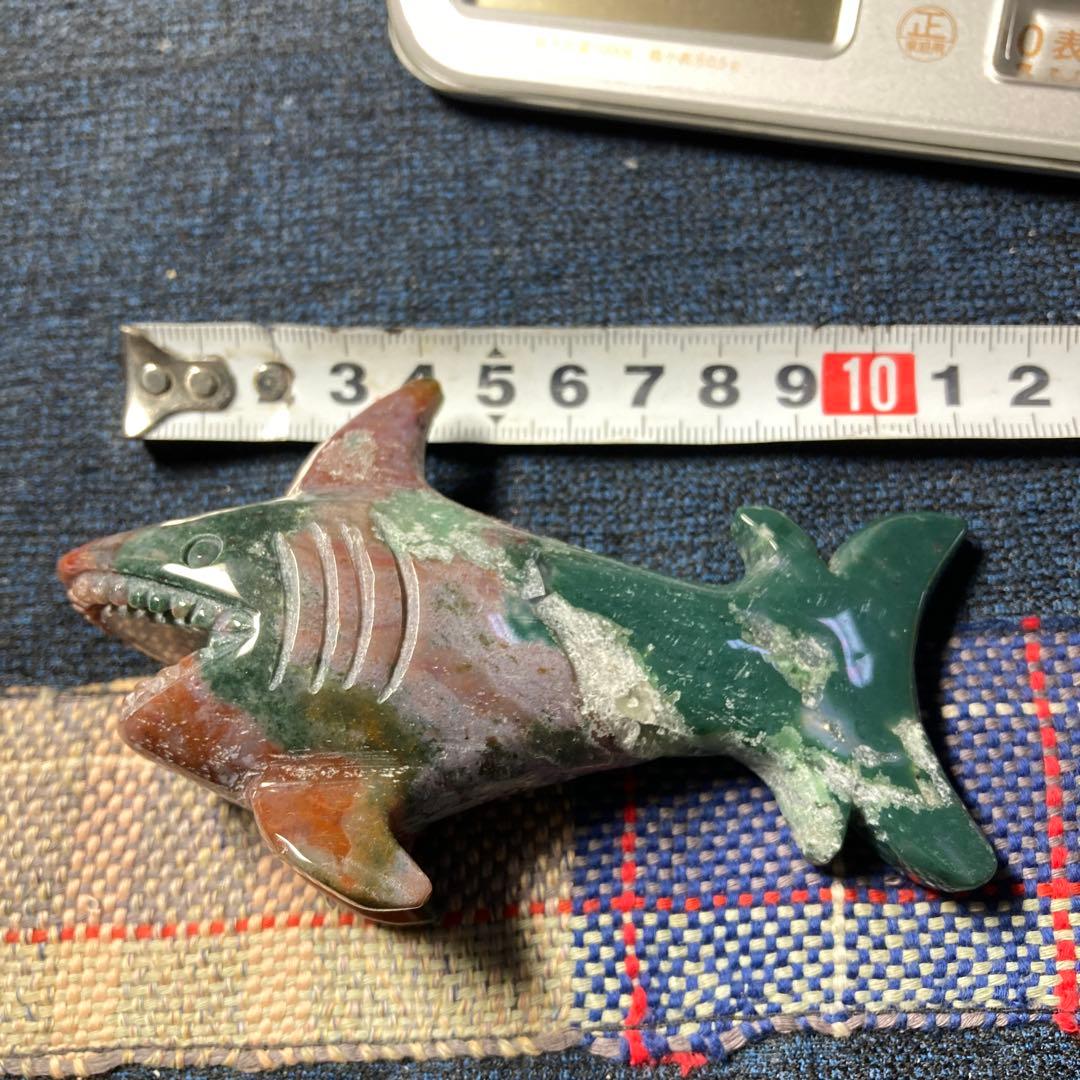♪(๑ᴖ◡ᴖ๑)♪海の暴れん坊、大理石のサメくん‼︎ のオブジェ