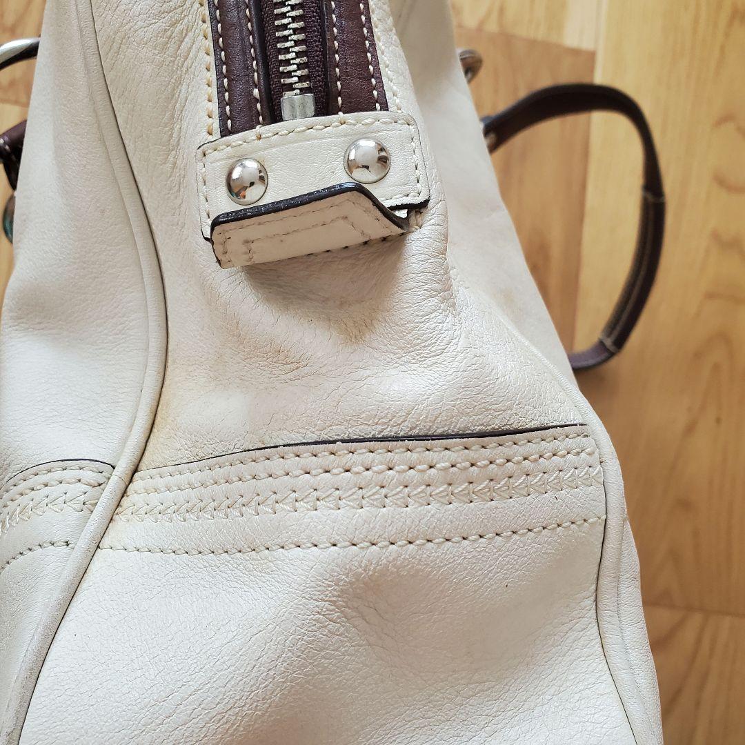 COACH ホワイトレザー ハンドバッグ 大きめ