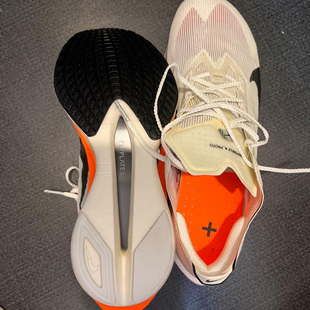 Nike ZoomX スパイクシューズ ホワイト/オレンジ　プロトタイプ26.5